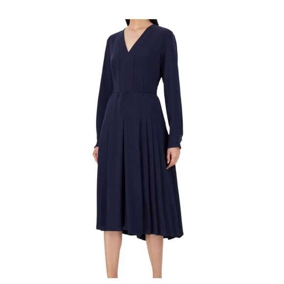 MAXMARA Studio V-Neck Cady Jumpsuit in Navy. - Picture 1 of 12